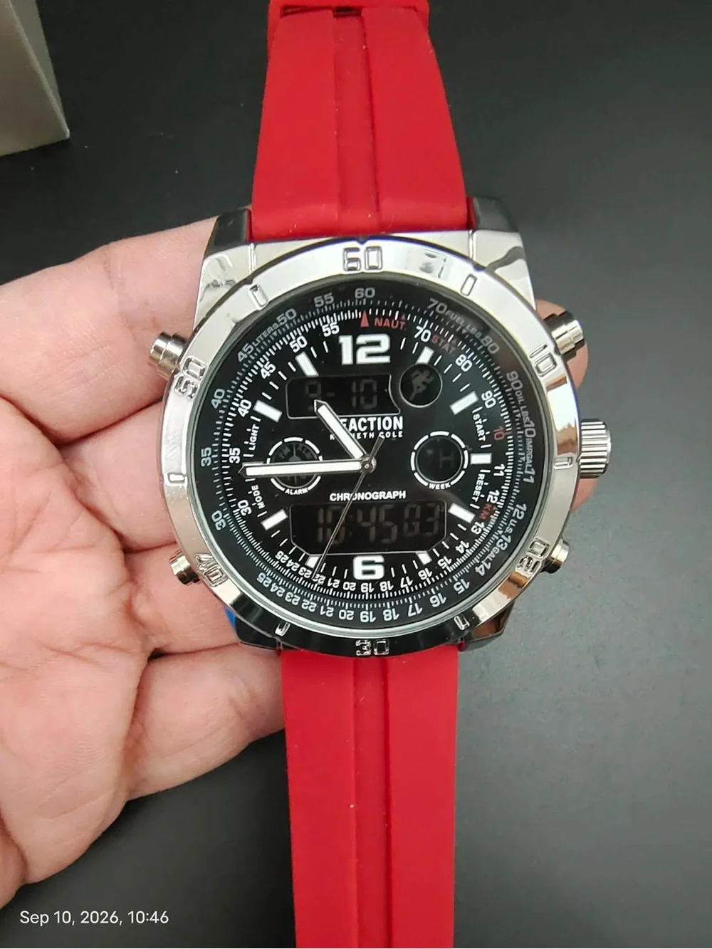 NWOB Kenneth Cole Reaction Men's Analog Digital Watch Silicone Strap